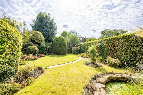 3 bedroom detached house for sale, Sandpit Lane, Hertfordshire AL4