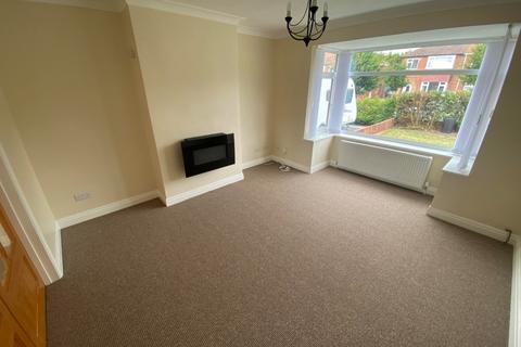 3 bedroom semi-detached house to rent, Middlefield Road, Doncaster DN4