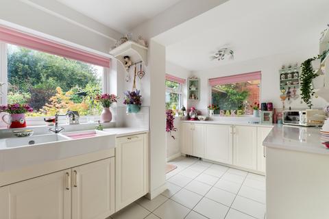 undefined, Forebury Avenue, Hertfordshire CM21