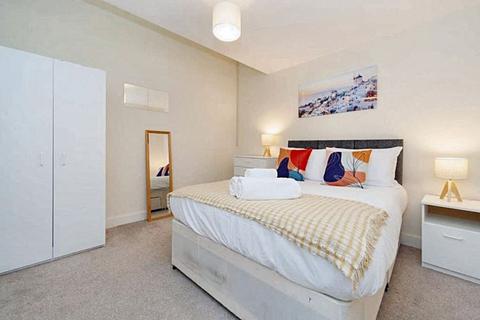 5 bedroom apartment for sale, Acre Lane, London SW2