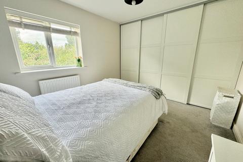 2 bedroom semi-detached house for sale, Main Road, Crewe CW2