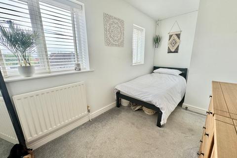 2 bedroom semi-detached house for sale, Main Road, Crewe CW2