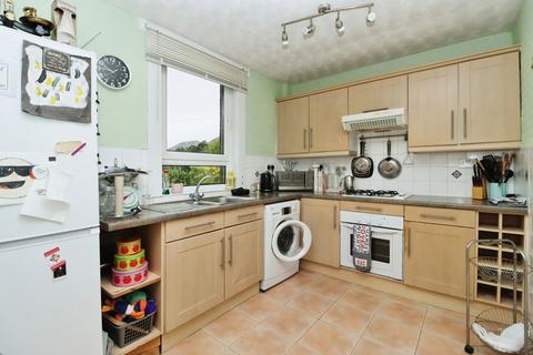 2 bedroom flat for sale, Paton Street, Dunfermline KY12