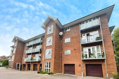 2 bedroom flat for sale, Beachy Head View, East Sussex TN38