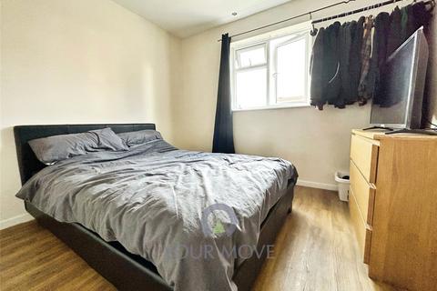 2 bedroom flat to rent, Chapel Street, Hertfordshire HP2