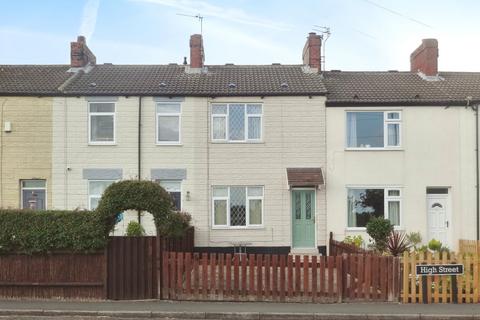 2 bedroom terraced house to rent, High Street, Wakefield WF4