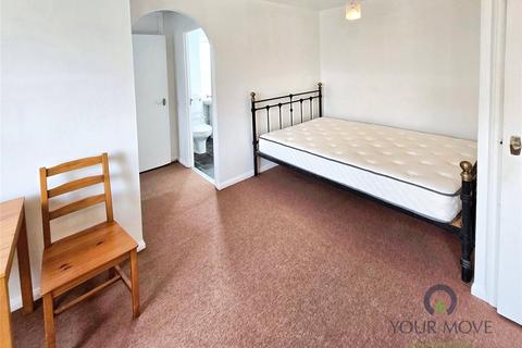 Studio for sale, Myers Lane, London SE14