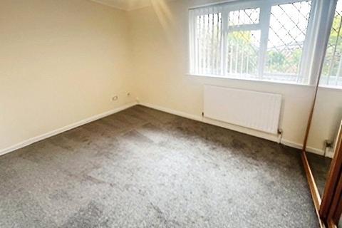 17 Coulter Grove, Perton, Wolverhampton, WV6 7UA