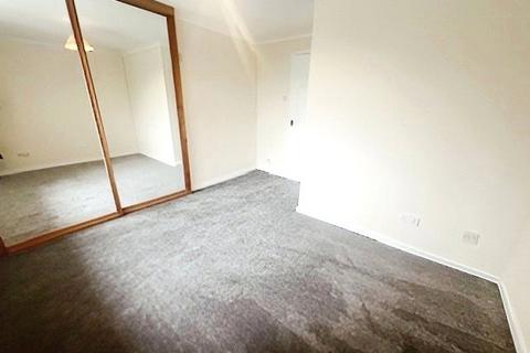 17 Coulter Grove, Perton, Wolverhampton, WV6 7UA