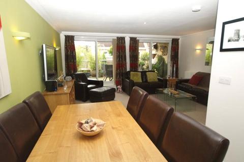 4 bedroom end of terrace house for sale, St. James Meadow, Norwich NR3