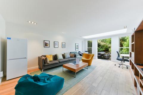 4 bedroom house to rent, Sterling Street, SW7