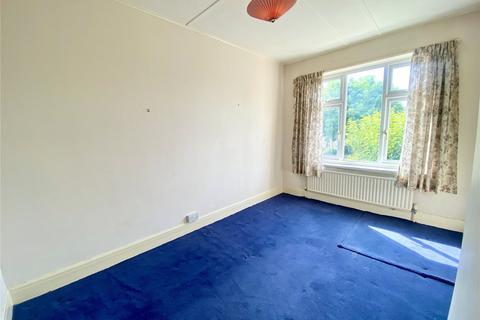 225 Burnt Oak Lane, Sidcup, DA15 9BQ