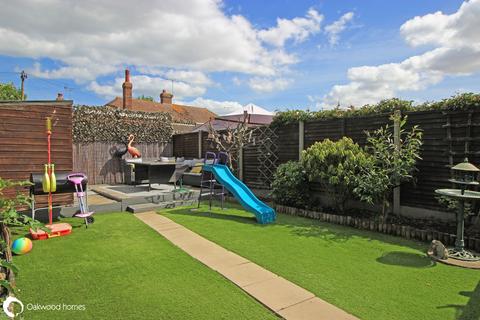 3 bedroom terraced house for sale, Sandown Drive, Herne Bay