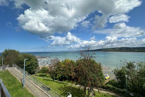 Hunters Lodge Glanmor Terrace, New Quay, SA45 9PS
