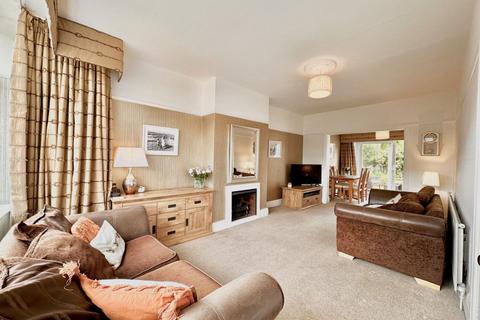 43 Berkeley Close, Stockport, SK2 5BD