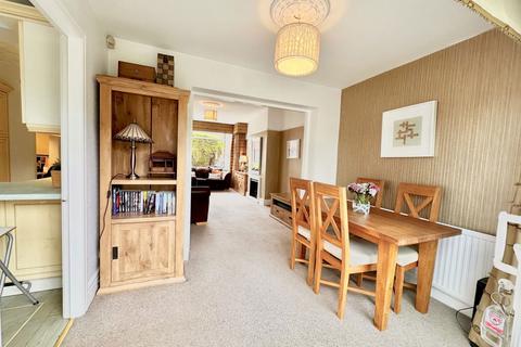 43 Berkeley Close, Stockport, SK2 5BD