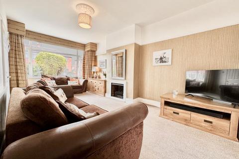43 Berkeley Close, Stockport, SK2 5BD