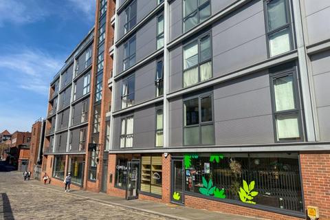 undefined, Apt G.18 :: Flint Glass Wharf