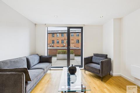 undefined, Apt G.18 :: Flint Glass Wharf