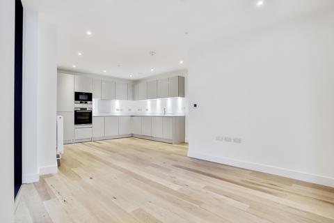 2 bedroom apartment to rent, Station Road London SE13