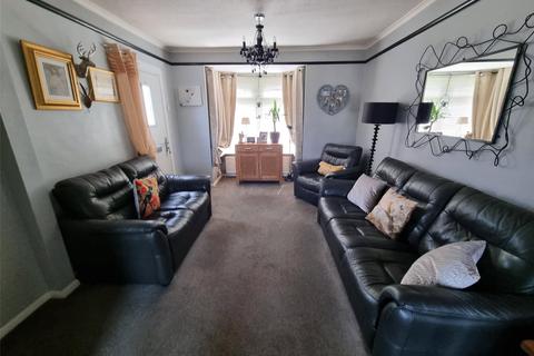 2 bedroom bungalow for sale, North Crescent, Southend-on-Sea, Essex, SS2