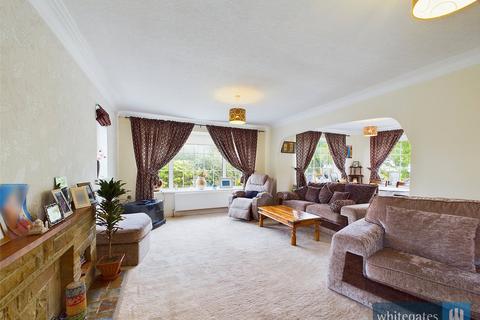 3 bedroom bungalow for sale, Highfield Gardens, Bradford, West Yorkshire, BD9