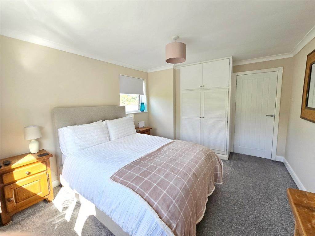 Fitted Wardrobes