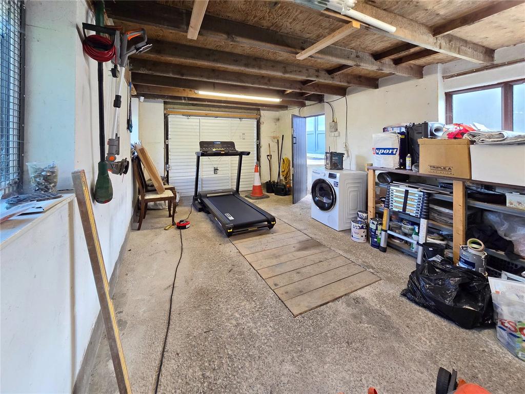 Garage With Pit