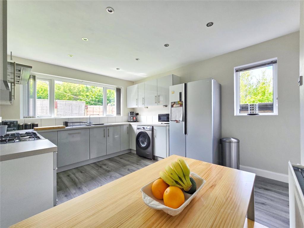 Fitted Kitchen