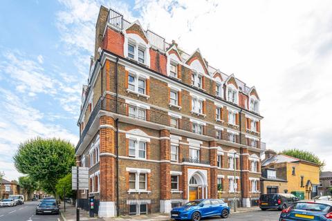 2 bedroom flat for sale, Shaftesbury Park Chambers, Shaftesbury Estate, London, SW11