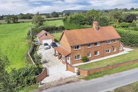 5 bedroom detached house for sale, Cholmondeley Road, Hampton,