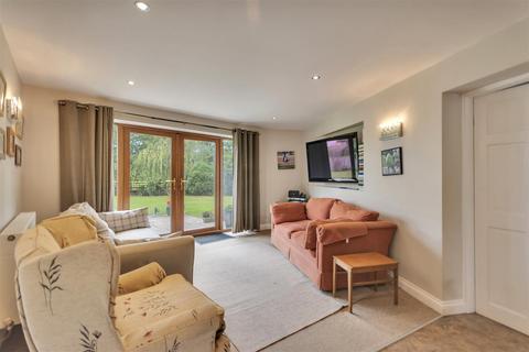 4 bedroom country house for sale, Chapel Lane, Threapwood