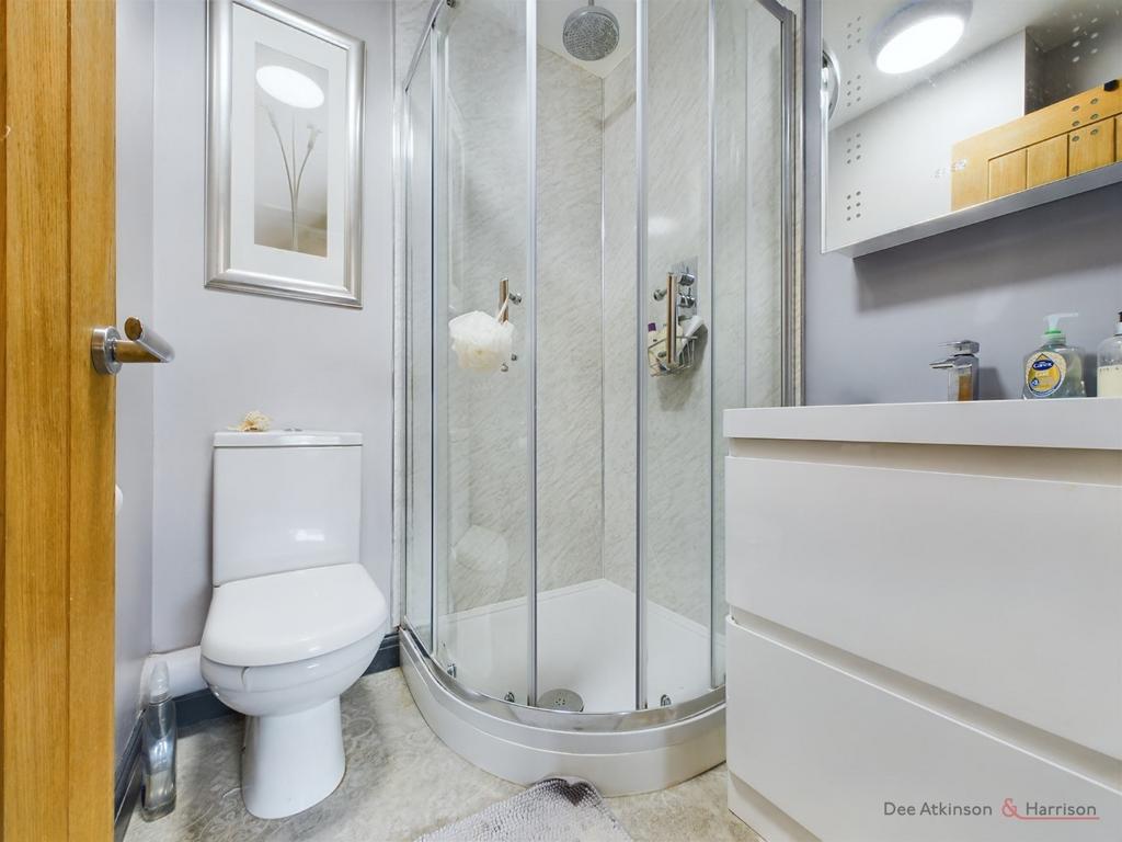Annex En-Suite