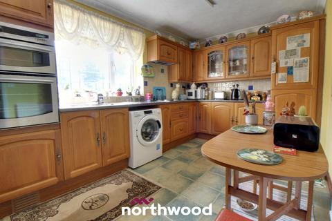 22 Grange Road, Moorends, Doncaster, DN8 4LS