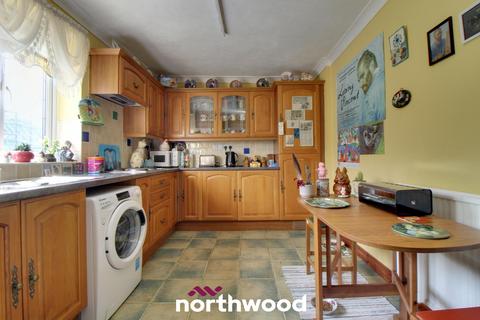 22 Grange Road, Moorends, Doncaster, DN8 4LS