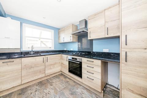 3 bedroom apartment for sale, Lordship Lane, East Dulwich, London, SE22