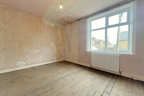 3 bedroom terraced house for sale, Evelyn Avenue, Bradford, West Yorkshire, BD3