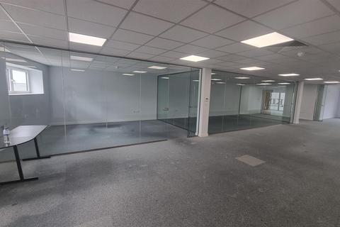 Office to rent, Acton Lane, Brent, london