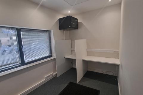 Office to rent, Acton Lane, Brent, london