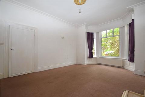 2 bedroom apartment for sale, Avenue Victoria, Scarborough, YO11