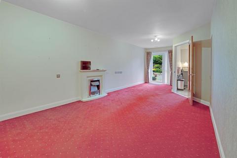 2 bedroom apartment for sale, Manor Park Road, Chislehurst