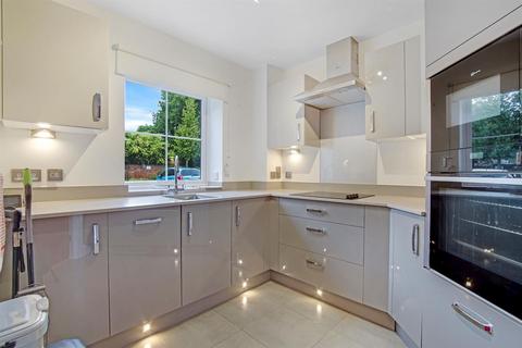 2 bedroom apartment for sale, Manor Park Road, Chislehurst