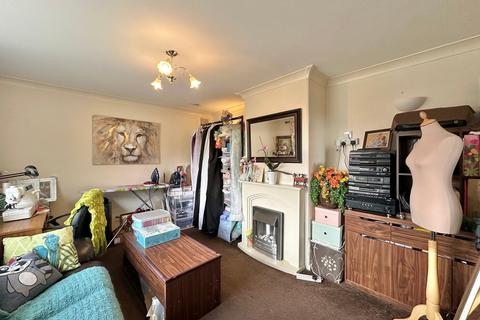 69 Ethelstan Crescent, Hereford, HR2 7HS