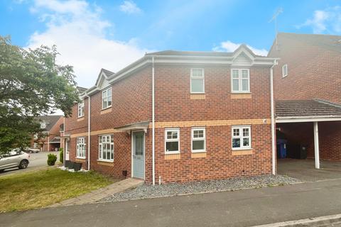 3 bedroom townhouse for sale, Black Eagle Court, Burton-on-Trent, DE14