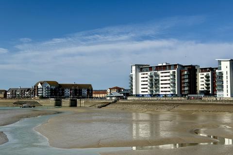 3 bedroom apartment for sale, Orvis Court, 5 Midway Quay, Eastbourne, East Sussex, BN23