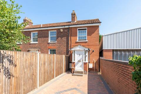 3 bedroom end of terrace house for sale, School Lane, Sprowston