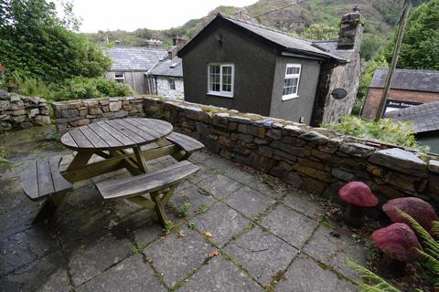 2 bedroom house for sale, Gwynant Street, Beddgelert