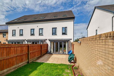 3 bedroom end of terrace house for sale, Pear Lane, Plymouth PL7