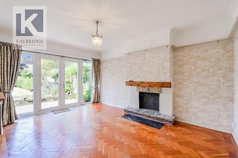 93 Ruden Way, Epsom, KT17 3LW