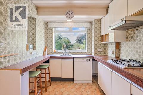 93 Ruden Way, Epsom, KT17 3LW